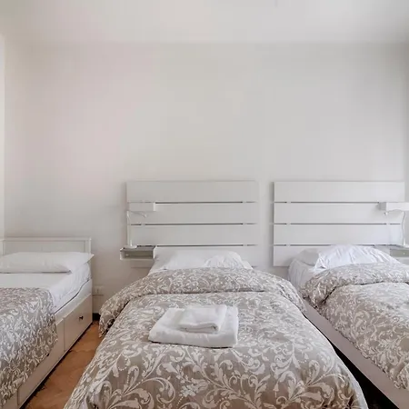 La Fine Del Mondo Apartment Trieste